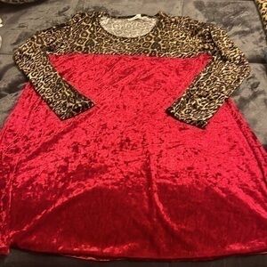 Velvet Southern Stitch tunic size Large